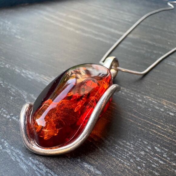 Vintage Genuine Cognac Baltic Amber Pendant, Sterling Silver Frame 18in Necklace - Picture 7 of 14